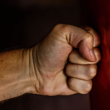 Uomo forte al comando? Basterebbero persone attente in ogni ambito…