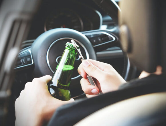Abuso di alcol e droghe: parliamone Abuso di alcol e droghe: parliamone