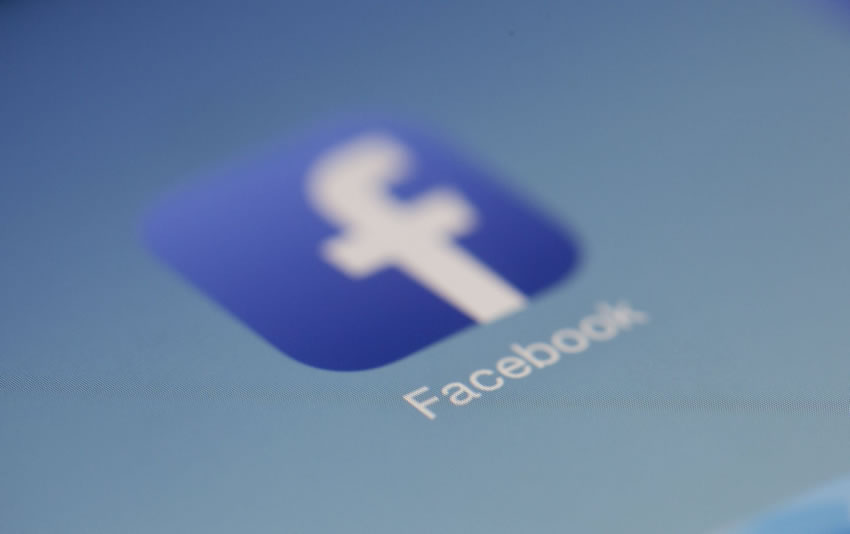 Antitrust multa Facebook: poca trasparenza e privacy violata