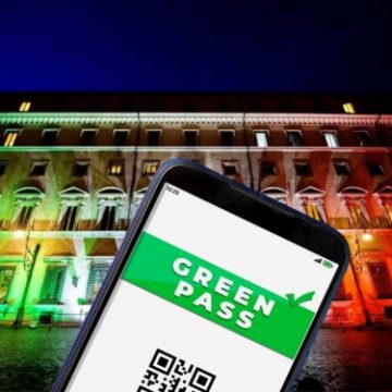 Manifestazioni “No Green Pass” in diverse città italiane. I video