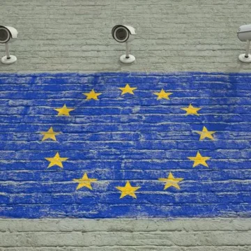 Verdi UE: studio sull’uso del riconoscimento biometrico nell’Unione Europea