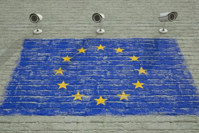 Verdi UE: studio sull’uso del riconoscimento biometrico nell’Unione Europea