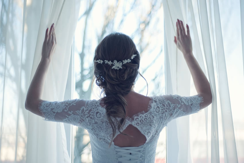 Matrimonio: ora l’abito da sposa si può scegliere sul web e con l’aiuto degli esperti del settore