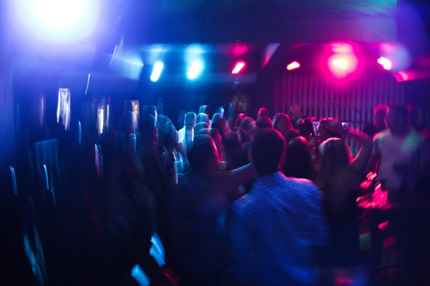 Discoteche – SILB-FIPE: “imporre il tampone durante le festività equivarrebbe a chiudere”