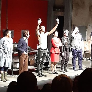 Recensione – Teatro Vascello – Miracoli metropolitani – in scena fino al 23 Gennaio 2022