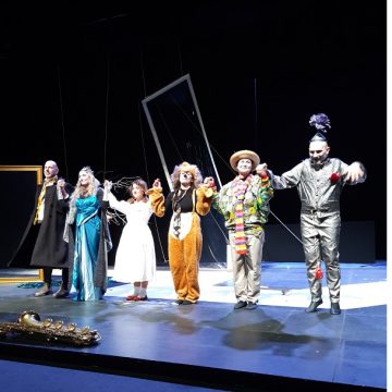 Recensione: Le nuove Avventure di Dorothy nel Regno di Oz – al Teatro Vascello fino al 9 gennaio