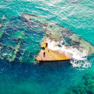 Prima la pandemia poi la guerra: l’Italia cola a picco ma non sembra preoccupare i cittadini più di tanto…