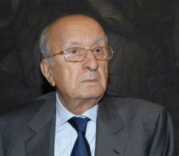 Addio a Ciriaco De Mita. Una vita nella e per la politica