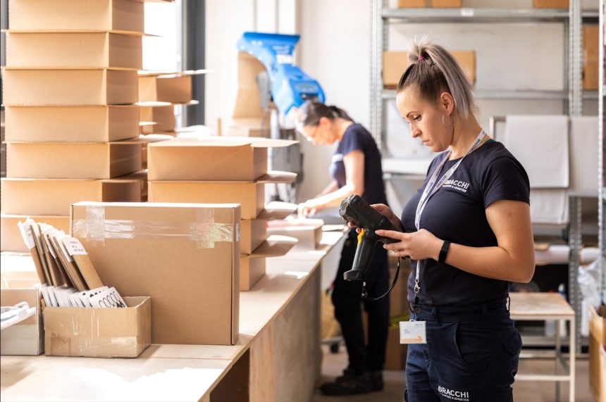 Bracchi – La logistica si tinge di rosa: 100 assunzioni nei primi mesi del 2022