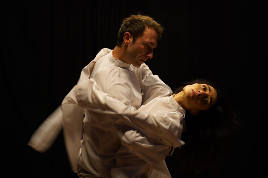 Roma,  Teatro Cometa Off – La Compagnia InControVerso presenta “LA CASA DELLE API” – dal 14 al 19 Febbraio