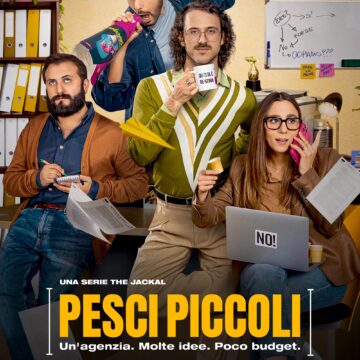 Prime Video svela il poster di “Pesci piccoli – Un’agenzia. Molte idee. Poco budget” – la prima serie comedy di The Jackal