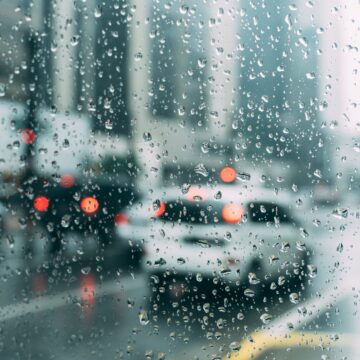 Meteo: assaggi di autunno – cattivo tempo al Nord e la neve fa capolino al Sestriere