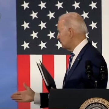 Biden, l’intelligenza artificiale applicata alla robotica e strani comportamenti che fanno dubitare…