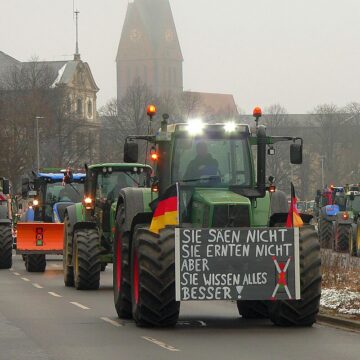 Recessione, proteste, piani occulti: il nuovo corso della Germania