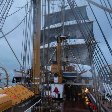 Marina Militare: la nave Vespucci doppia per la prima volta Capo Horn