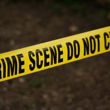 Omicidio a Palermo: Angelo Onorato trovato morto in macchina con una fascetta stretta intorno al collo