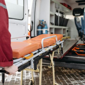 Senigallia: due ciclisti perdono la vita a causa di un incidente sulla SS 16