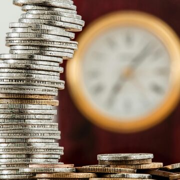 Finanza versus Lavoro