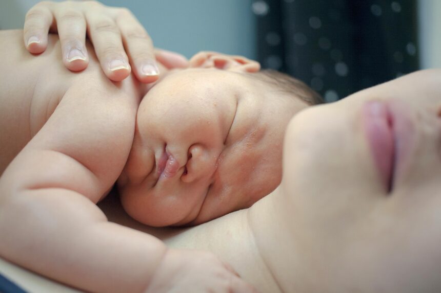 5 maggio: Giornata Internazionale dell’Ostetrica nella settimana della Festa della Mamma