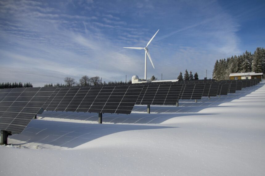 L’aumento dell’energia solare in Europa fa scendere i prezzi dell’elettricità sotto lo zero