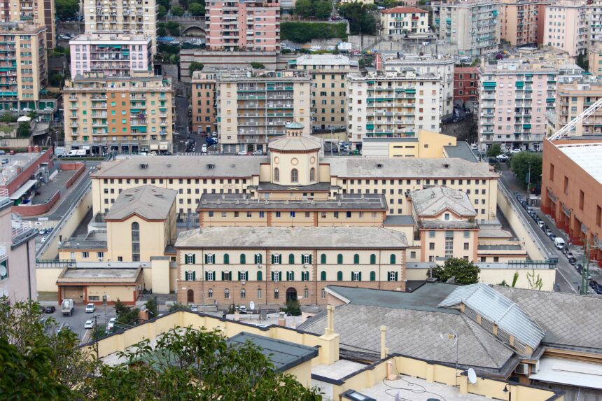 Genova: i detenuti in rivolta nel carcere di Marassi – ferito un agente